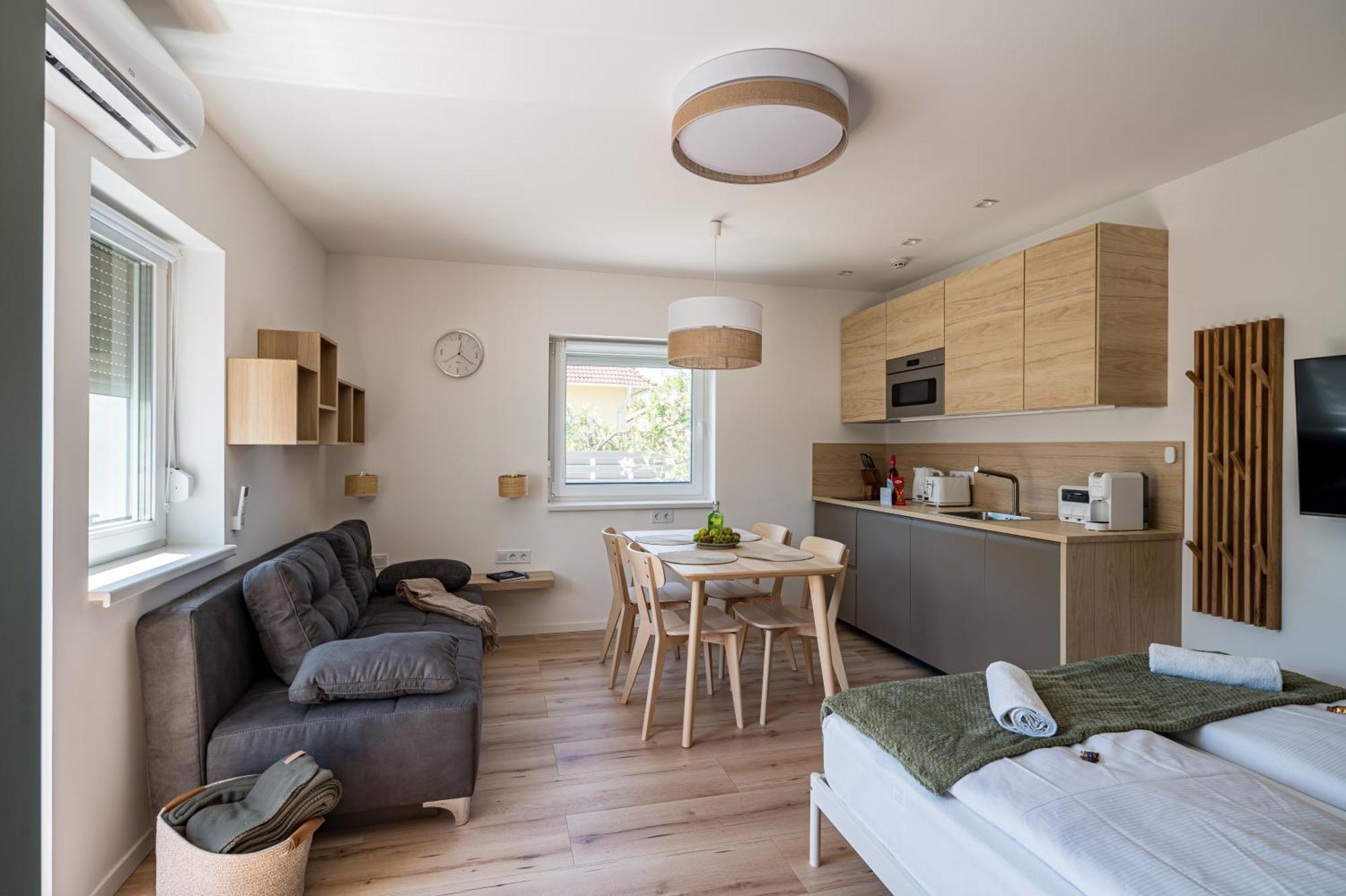 Balatonic Lime Apartmanhaz Siofok Exterior photo